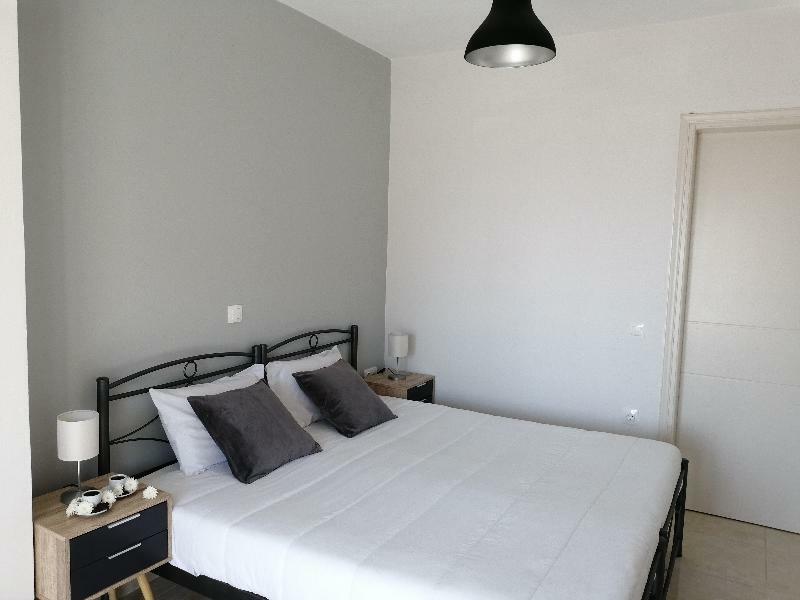 Roza'S Home And Studios Benitses  Dış mekan fotoğraf